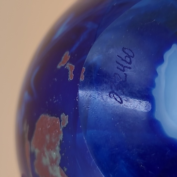 Lundberg Studio Hand Blown Glass Earth Globe - Picture 5 of 5